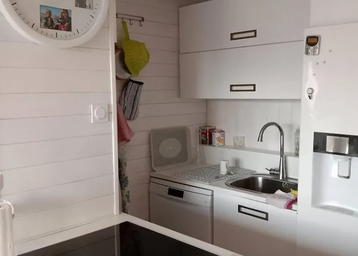 T2 Vue Marina 2qmar15 One Bedroom Marina View * Canet-en-Roussillon